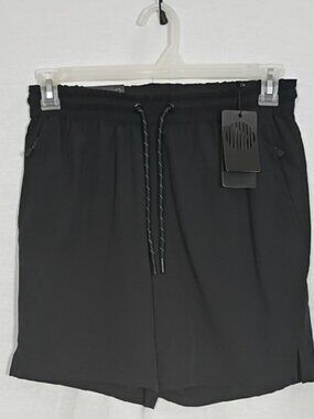 NWT Motion Black Onyx Core 7" Short Mens Size Small Summer Workout Athleisure